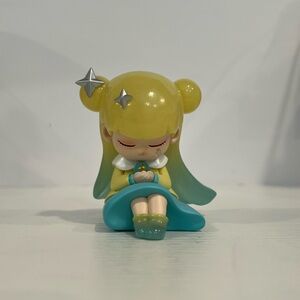 Aurora Green - Nicole Dream in the Starry Night Season 2 series figurine
